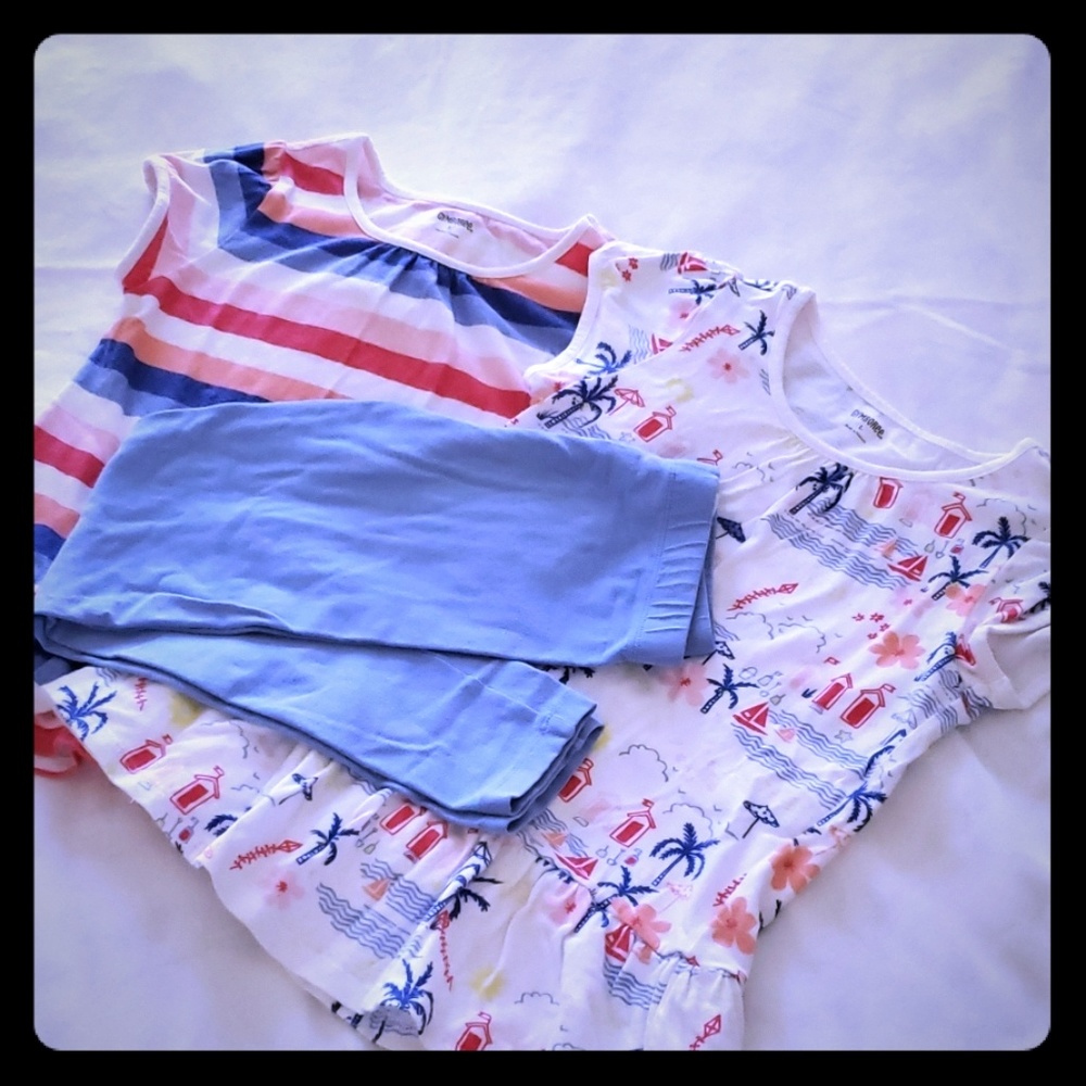 Gymboree matching set, 2 shirts, 1 legging